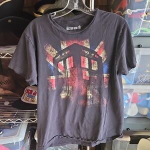🌟3/$25🌟 Black Graphic T-Shirt with Dr Who TARDIS Men's Medium